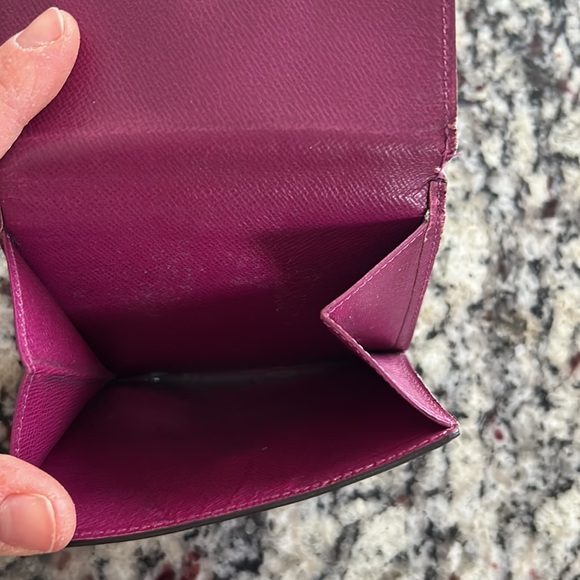 Louis Vuitton Epi Elise Wallet - Picture 9 of 12